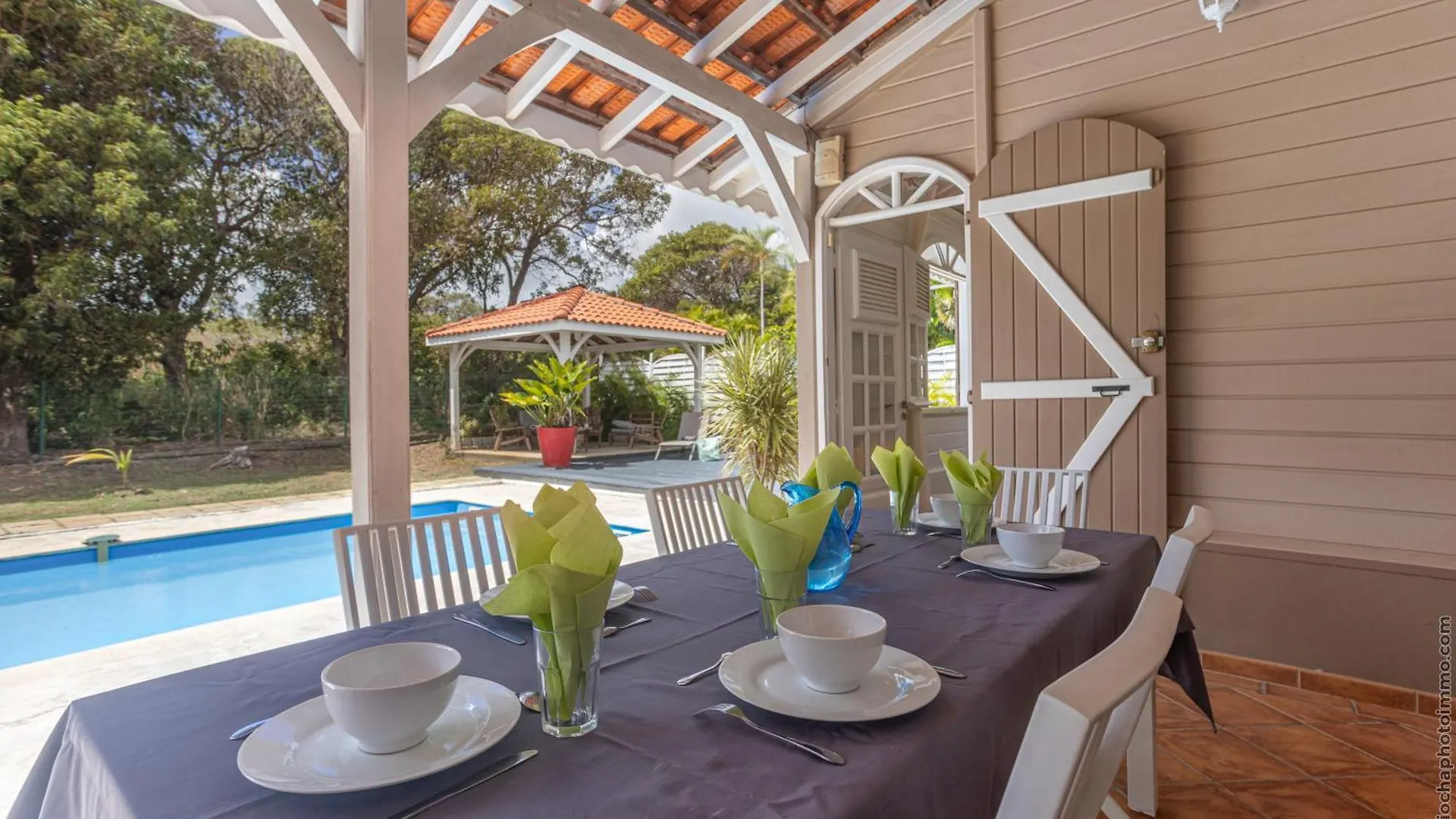 Villa Avec Piscine, Kiosque & Evenements Autorises Sainte-Anne 0*,