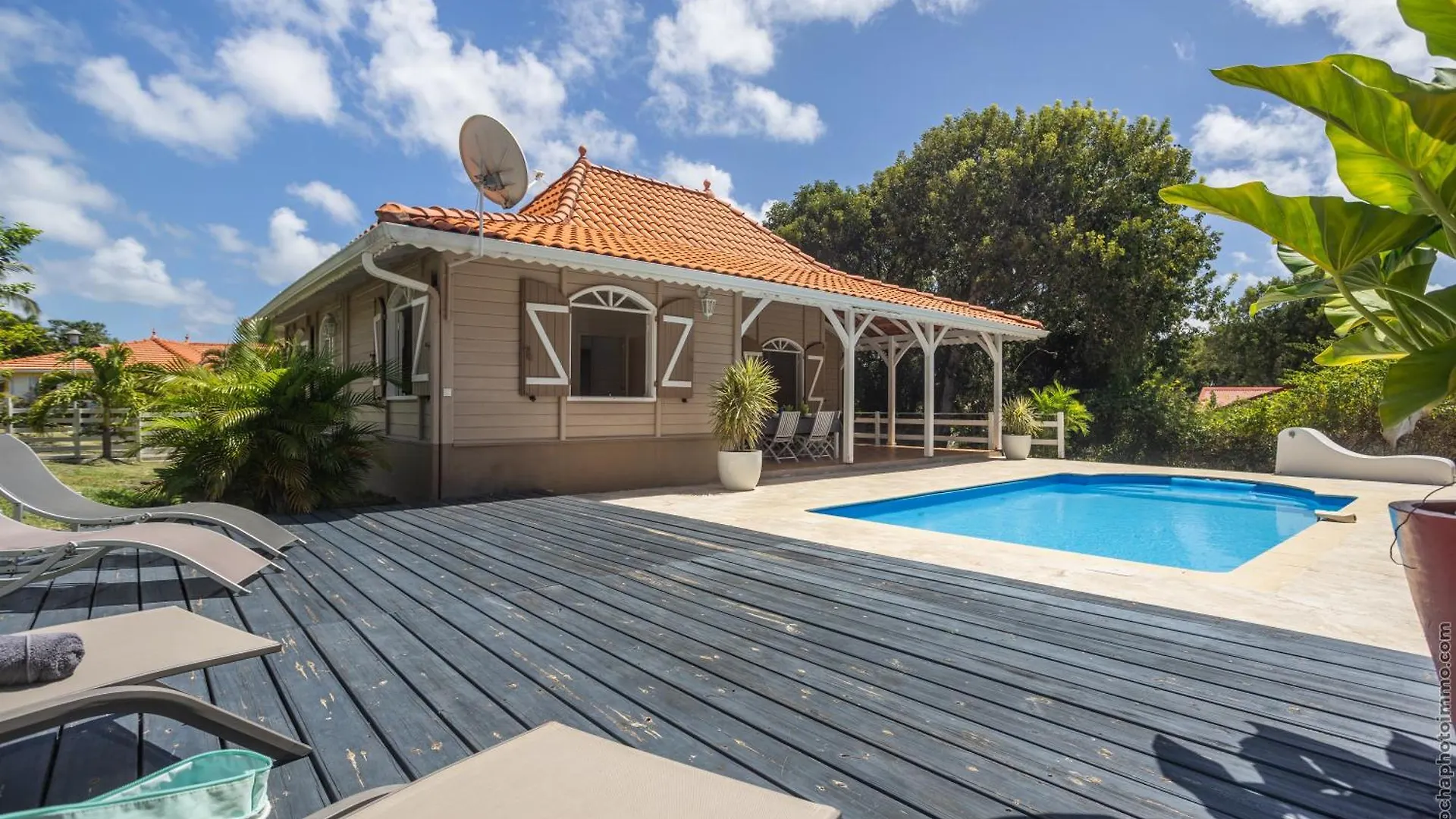 Villa Avec Piscine, Kiosque & Evenements Autorises Sainte-Anne